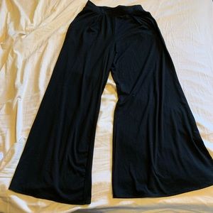 Uniqlo-Wide leg pants
